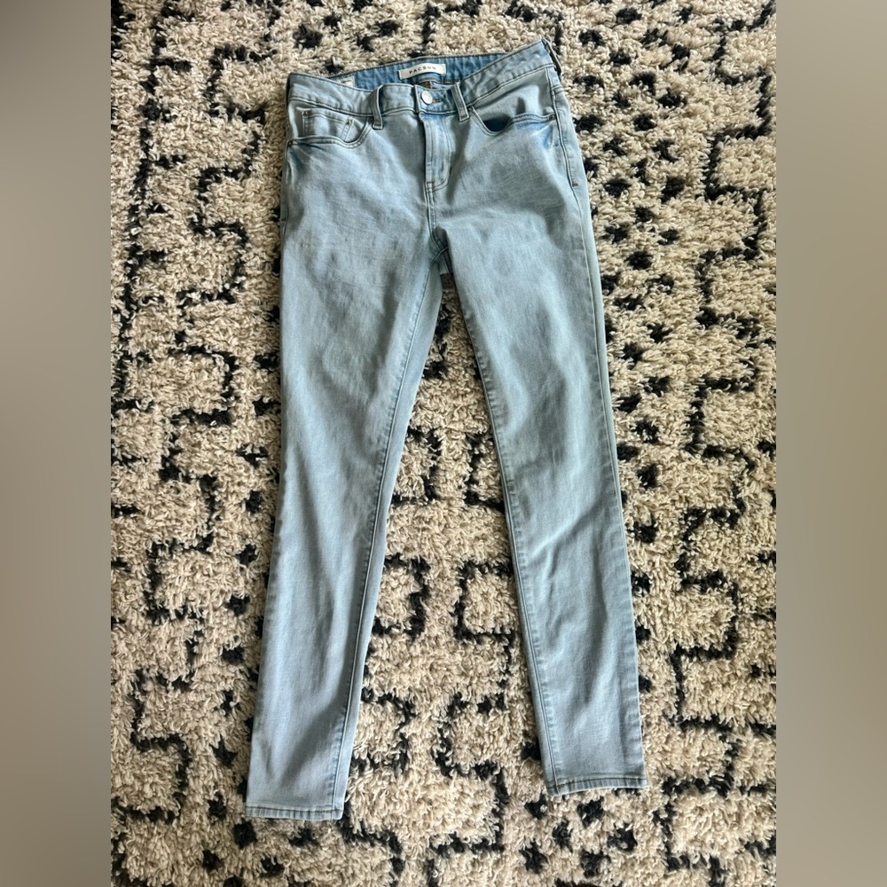 PacSun jeans men's size 29x30. Like new condition.